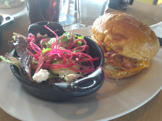 Comentarii opinii despre Hub Restaurant