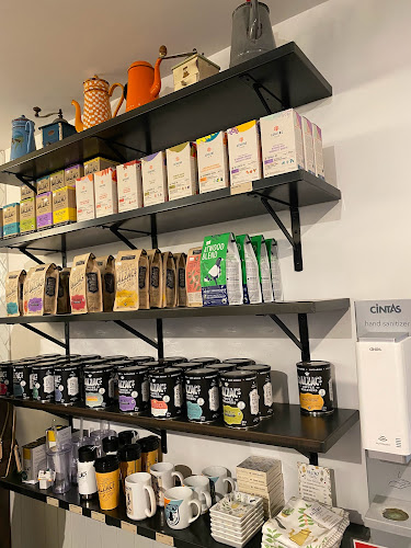 Balzac's Coffee Roasters - Hospitality and gastronomy