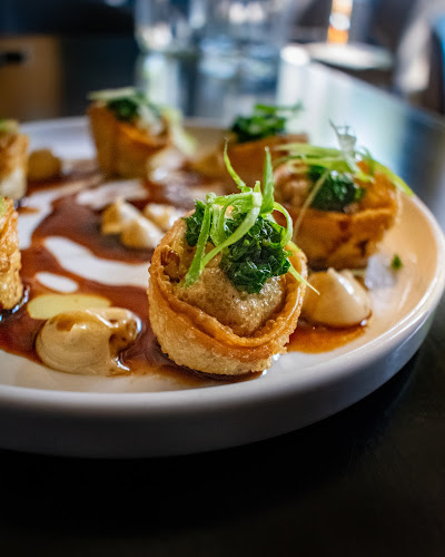 35 King William St, Hamilton, ON L8R 1A1