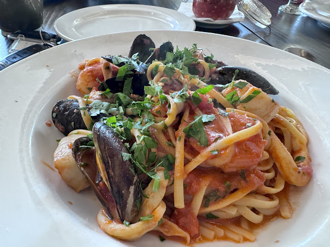 La Vecchia Restaurant Uptown - Hospitality and gastronomy