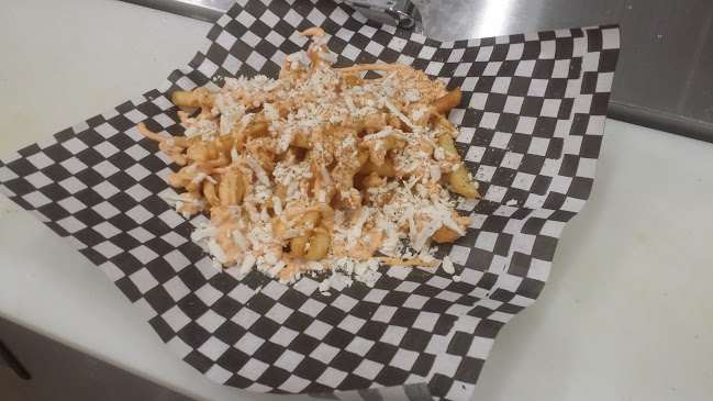 Comentarii opinii despre Sakis Mediterranean & Greek Restaurant