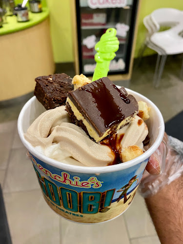 Menchie's - Waterloo