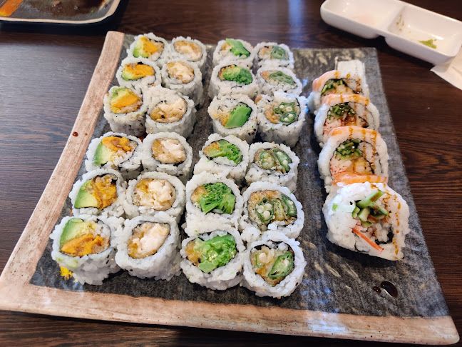 Sun Sushi - Hospitality and gastronomy