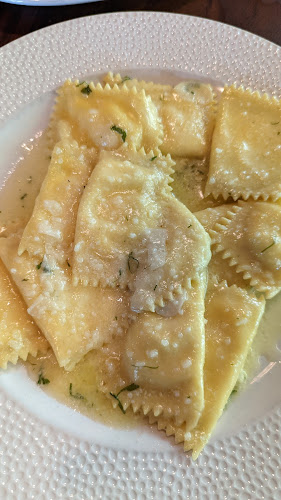 1115 Alberni St #3F, Vancouver, BC V6E 1A5