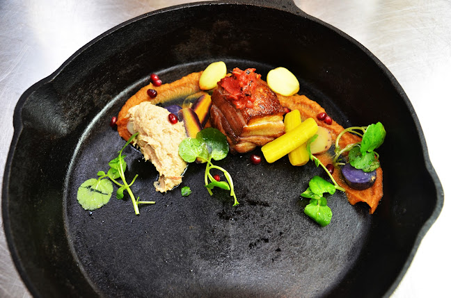 Celebrity Chef Maya LLC - Hospitality and gastronomy