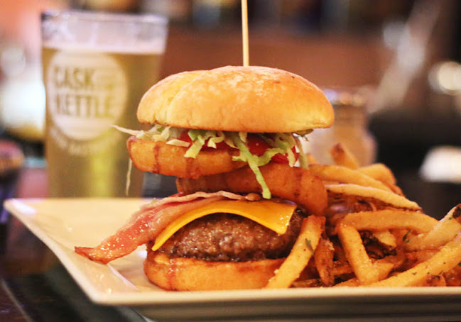 Opinii despre Cask & Kettle Irish Gastropub în Saint John - Hospitality and gastronomy