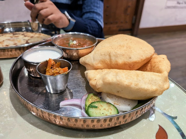 Comentarii opinii despre Jagga Sweets - Home of Indian Vegetarian Cuisine