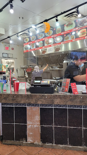 Comentarii opinii despre Dad's Donair & Specialty Foods