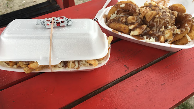 Miss Maple's, Big Nickel Pickle - Hospitality and gastronomy