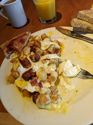 Broadway Bar & Grill - Ottawa