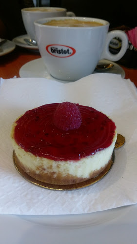 Comentarii opinii despre French Corner Patisserie