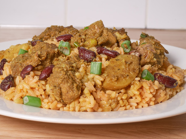 Lyn's Caribbean Restaurant - Hospitality and gastronomy