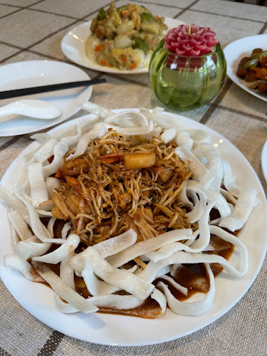 Rutherford Market Place, 9342 Bathurst St, Vaughan, ON L6A 4N9