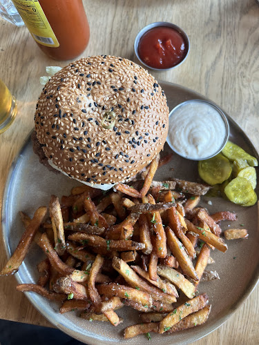 Blue Star Diner - Hospitality and gastronomy