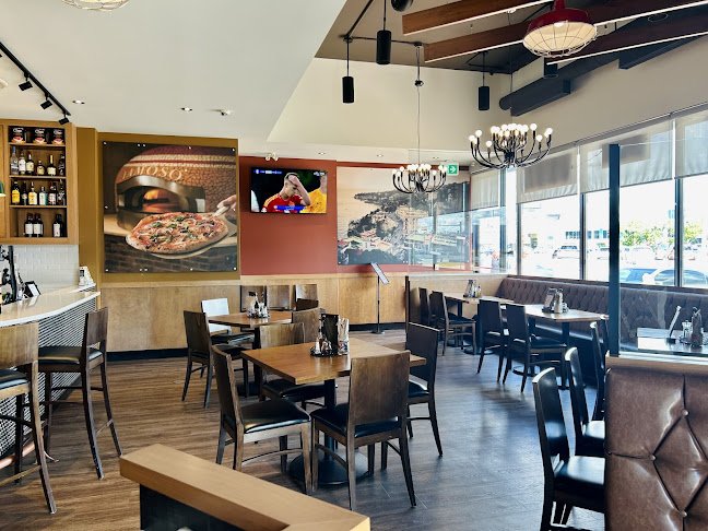 Opinii despre Famoso Pronto - St Albert în St. Albert - Hospitality and gastronomy