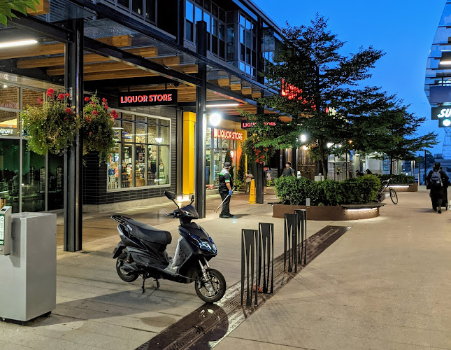 Marine Gateway Liquor Store