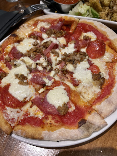 Opinii despre Pacifico Pizzeria & Ristorante în Vancouver - Hospitality and gastronomy