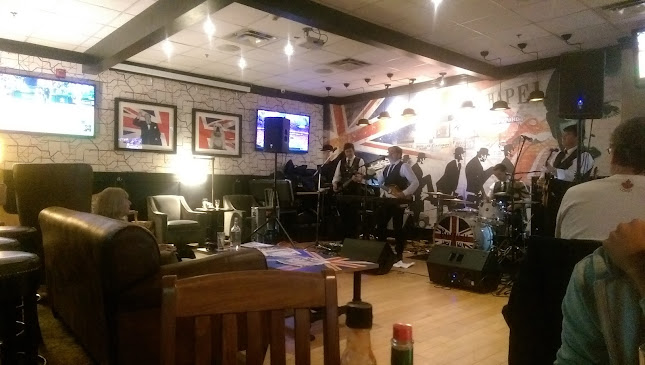 6982 Financial Dr, Mississauga, ON L5N 8J4