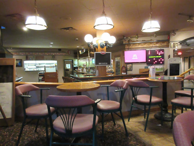 Back Eddy Pub - Terrace