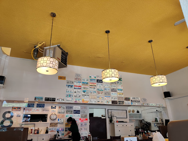 1490 Johnston Rd, White Rock, BC V4B 3Z2