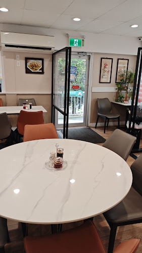 Wo's Chinese Restaurant 金穗園美食 - Vancouver