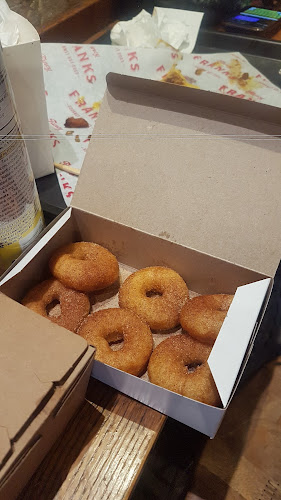 326 College St, Toronto, ON M5T 1S3