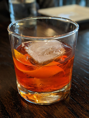 Opinii despre The Gull Bar and Kitchen în North Vancouver - Hospitality and gastronomy