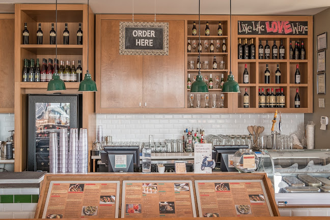 Famoso Pronto - St Albert - St. Albert