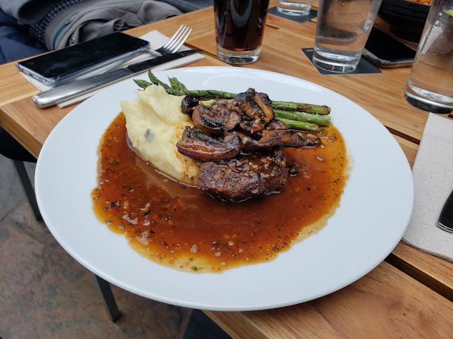 101 Schoolhouse St #110, Coquitlam, BC V3K 4X8