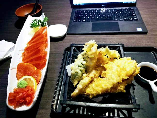 Comentarii opinii despre Hana Sushi Japanese Restaurant