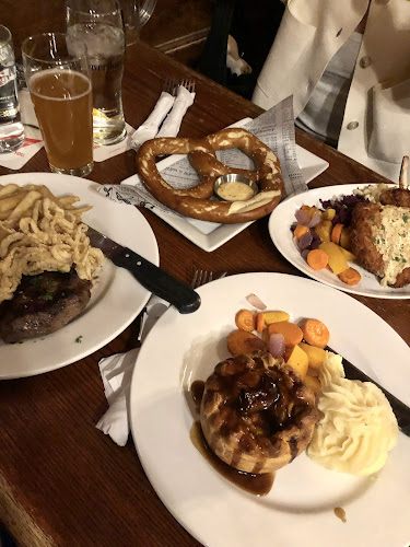 D'Arcy McGee's - Hospitality and gastronomy