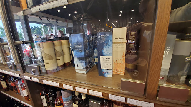 The Gull Liquor Store - North Vancouver