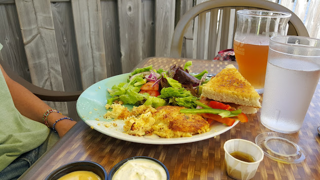 Opinii despre Carr's Oyster Bar în Stanley Bridge - Hospitality and gastronomy