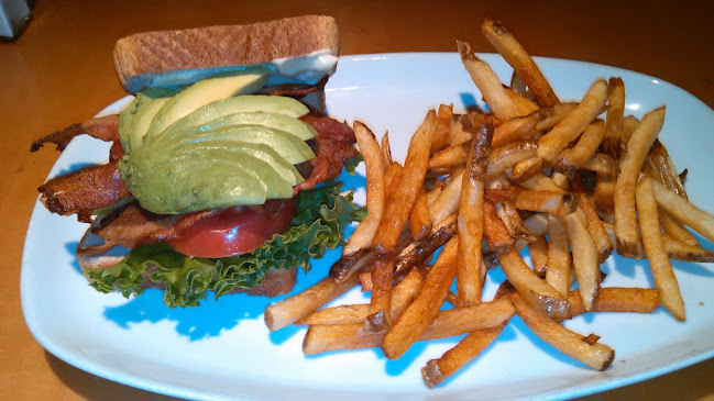 Comentarii opinii despre Roustabout's Restaurant & Bar - Fort St. John