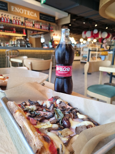 Eataly Toronto - Hospitality and gastronomy