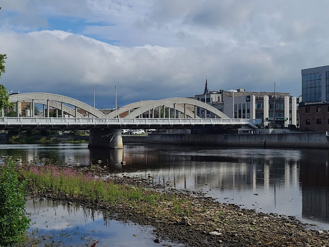 Pinnacle St, Belleville, ON K8N 2Y8