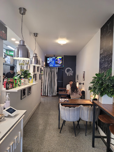 Comentarii opinii despre Grab and Go Persian Restaurant