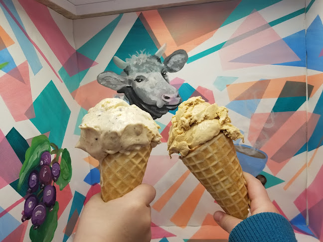 Opinii despre Chaeban Ice Cream în Winnipeg - Hospitality and gastronomy