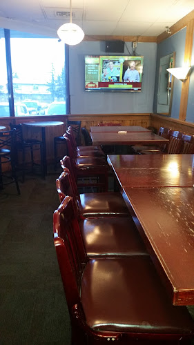 3709 26 Ave NE, Calgary, AB T1Y 4S3