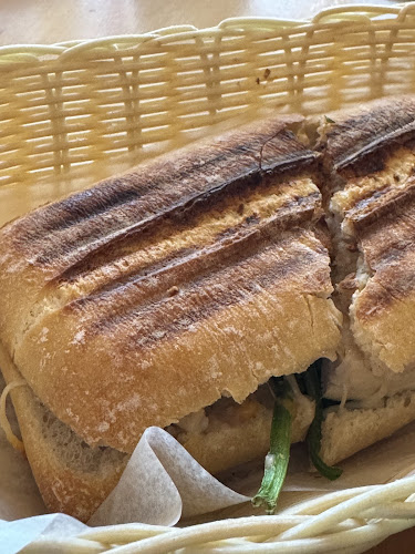 Comentarii opinii despre Bugaboos Bakery Cafe