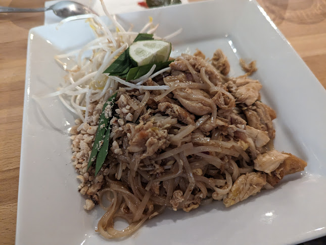 Comentarii opinii despre Ma Now Thai Kitchen