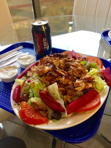 Opinii despre Sakis Mediterranean & Greek Restaurant în Burlington - Hospitality and gastronomy