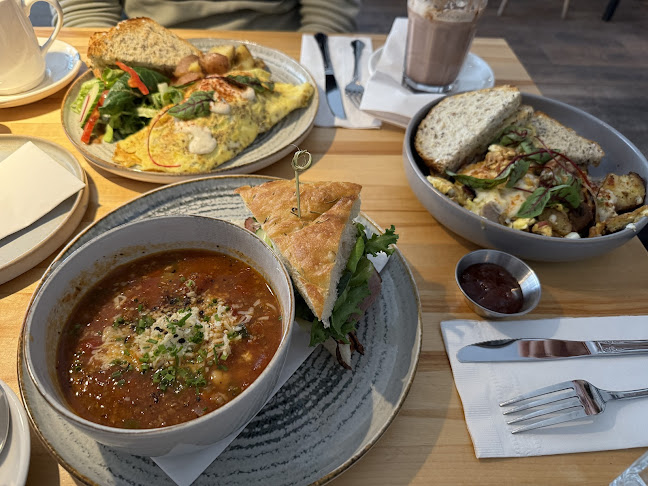 Leonhard's - Hospitality and gastronomy