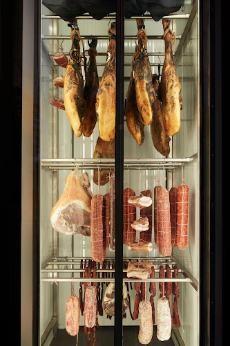 Sebastian & Co Fine Meats (Downtown) - Hospitality and gastronomy