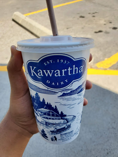Opinii despre Kawartha Dairy Peterborough în Peterborough - Hospitality and gastronomy