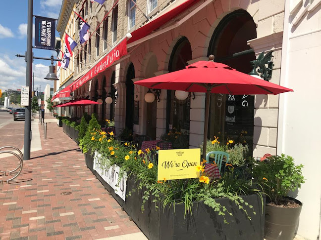 Paulo's Italian Trattoria