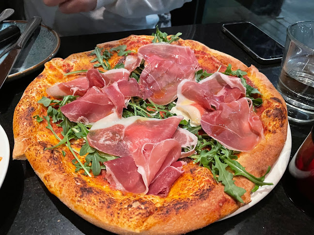 757 Main St, Park Royal S, West Vancouver, BC V7T 0A5