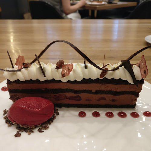 Boulevard Kitchen & Oyster Bar