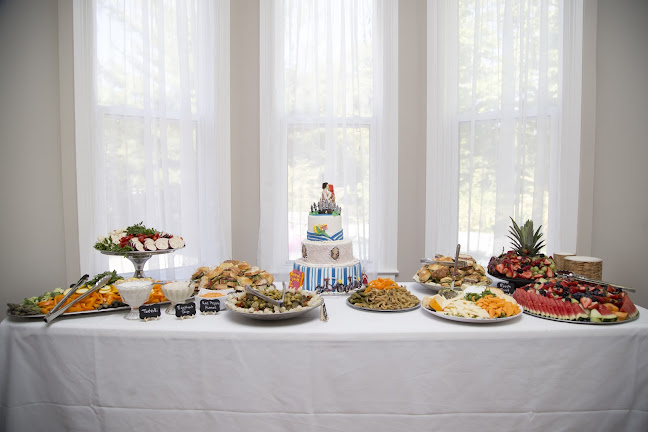 Intimate Island Events - Hospitality and gastronomy