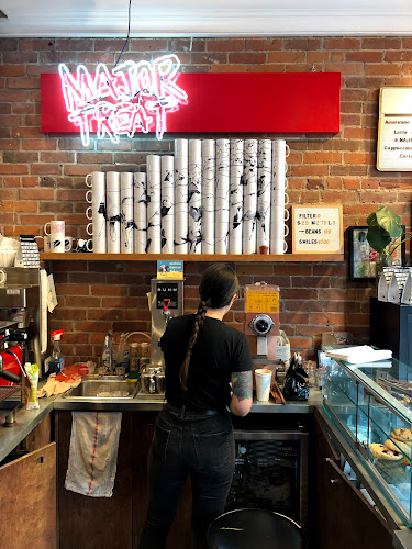 Major Treat Coffee - Hospitality and gastronomy